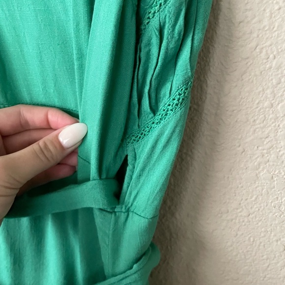 Green Wrap Dress Size L - Picture 9 of 10